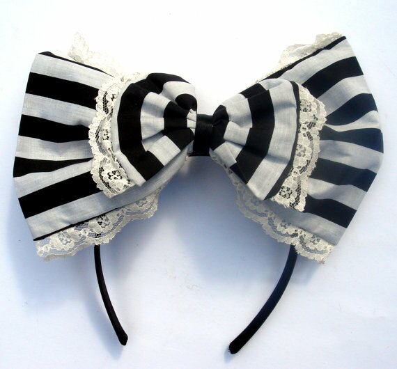Bow head band with lace